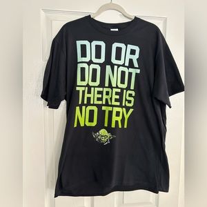 Star Wars Yoda T-shirt